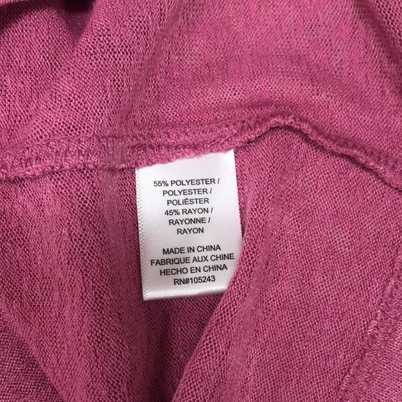 Bobeau Ruched V-Neck Cap Sleeve Shirt - Picture 5 of 6